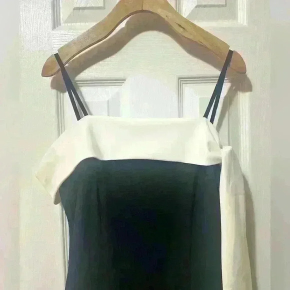 Asymmetrical off the shoulder/ with strap sheath dress , size 2 - Picture 3 of 7